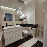 Big 21 Old Town Lux Apartment, Self Check-in 24h, Free Parking Poznan