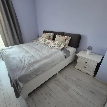 Apartment Big 21 Old Town Lux Apartment, Self Check-in 24h, Free Parking Posen