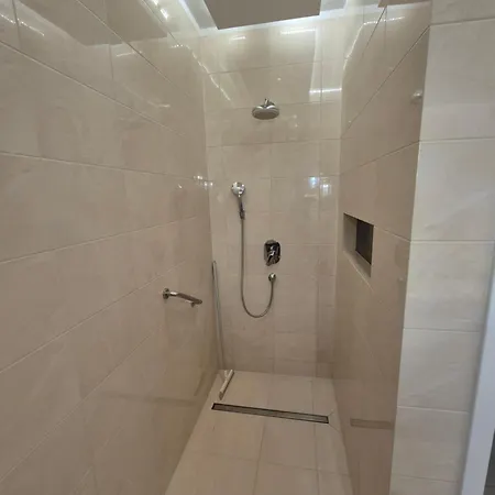 Apartment Big 21 Old Town Lux Apartment, Self Check-in 24h, Free Parking