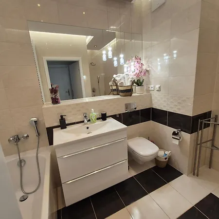 Apartment Big 21 Old Town Lux Apartment, Self Check-in 24h, Free Parking