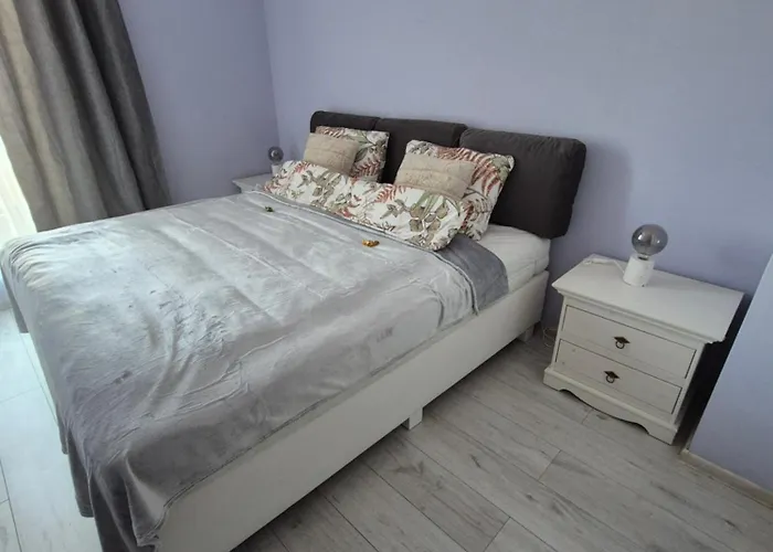Apartment Big 21 Old Town Lux Apartment, Self Check-in 24h, Free Parking Poznan